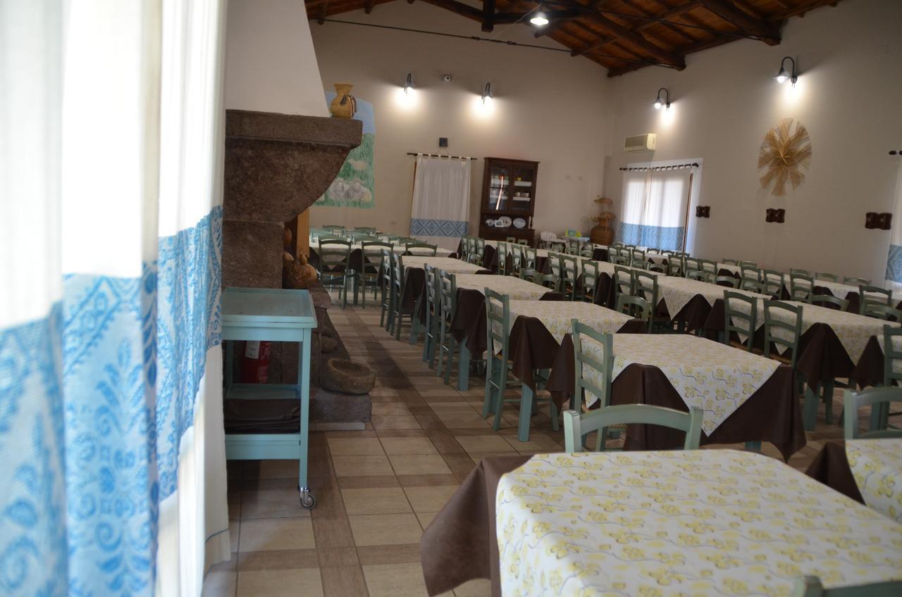 Agriturismo Agrifoglio San Giovanni Suèrgiu Eksteriør billede